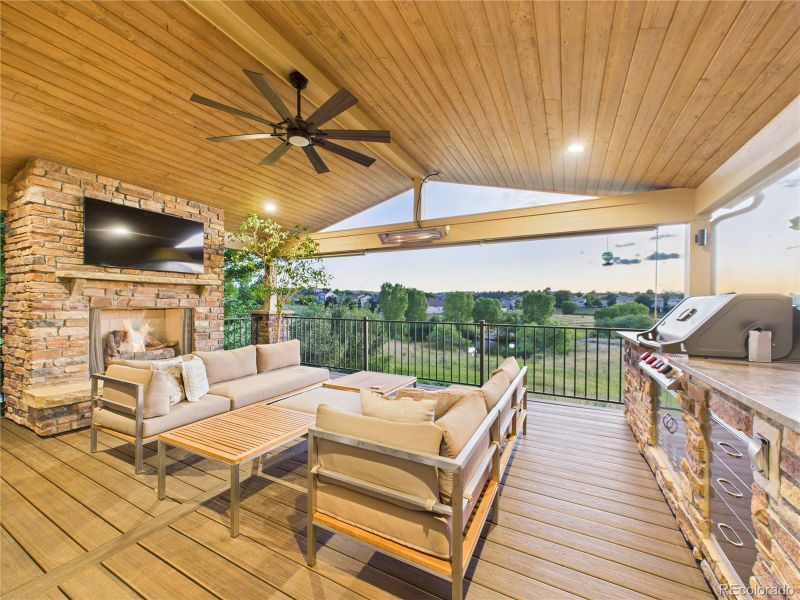 10497 Wagon Box Cir, Highlands Ranch, CO 80130