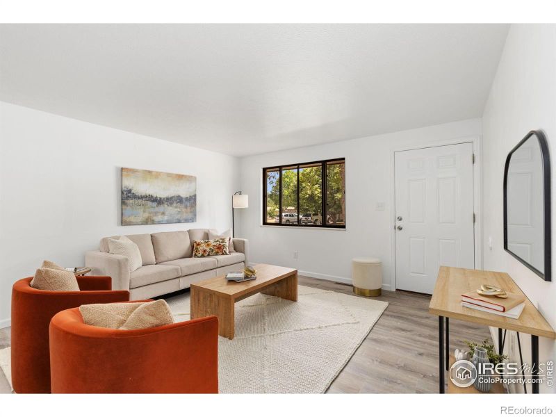 530 Mount Evans St, Longmont, CO 80504