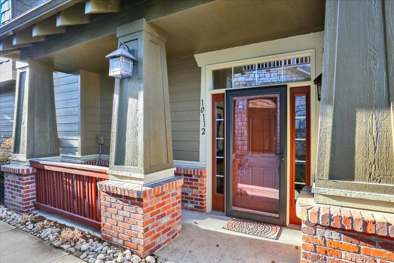 10112 Bluffmont Ln, Lone Tree, CO 80124