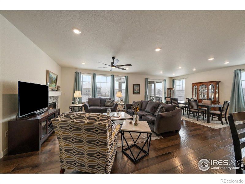 848 Sandstone Cir, Erie, CO 80516