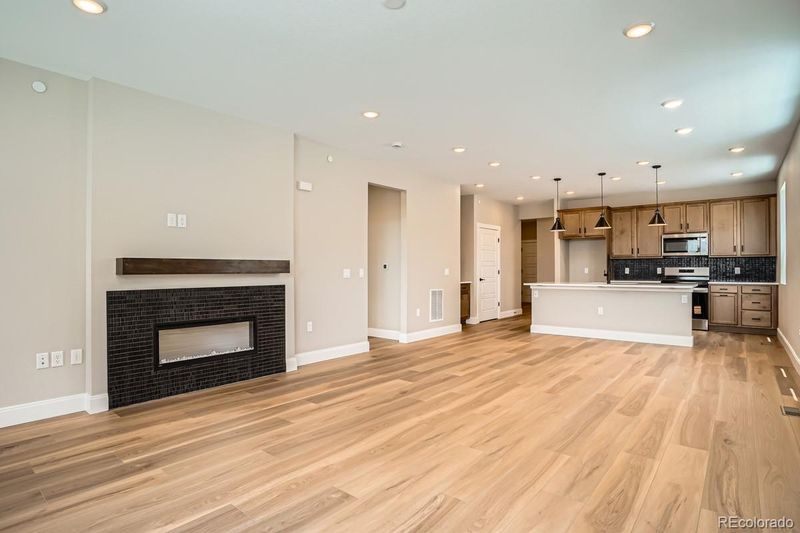 2404 W 69th Pl, Denver, CO 80221