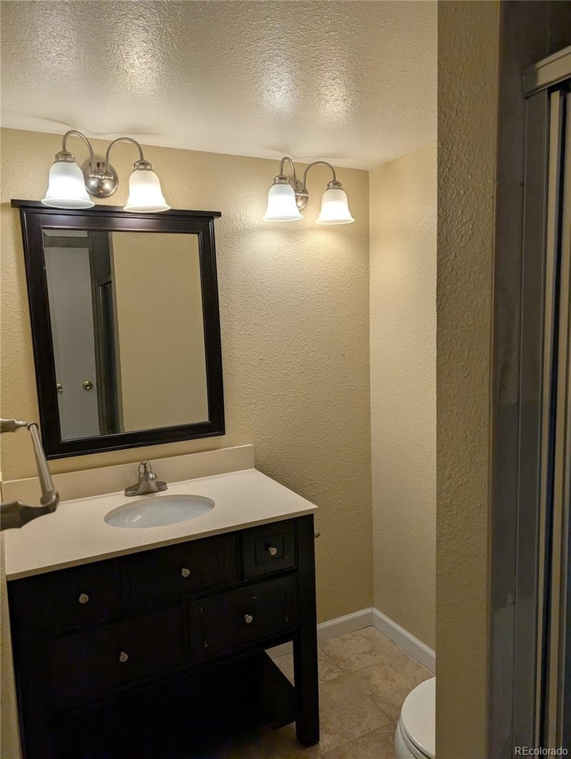 8060 E Girard Ave #910, Denver, CO 80231