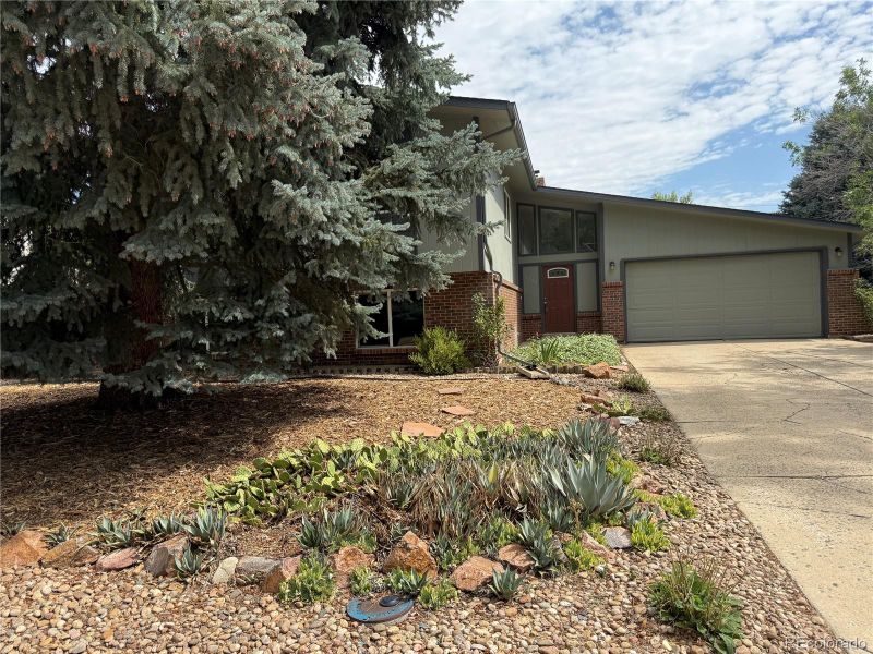 1289 Doric Dr, Lafayette, CO 80026