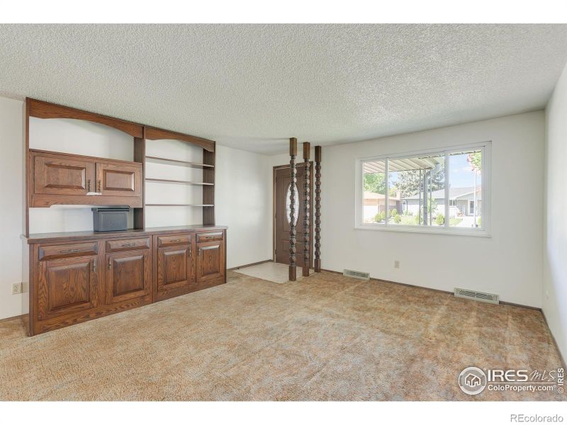 2442 Collyer St, Longmont, CO 80501