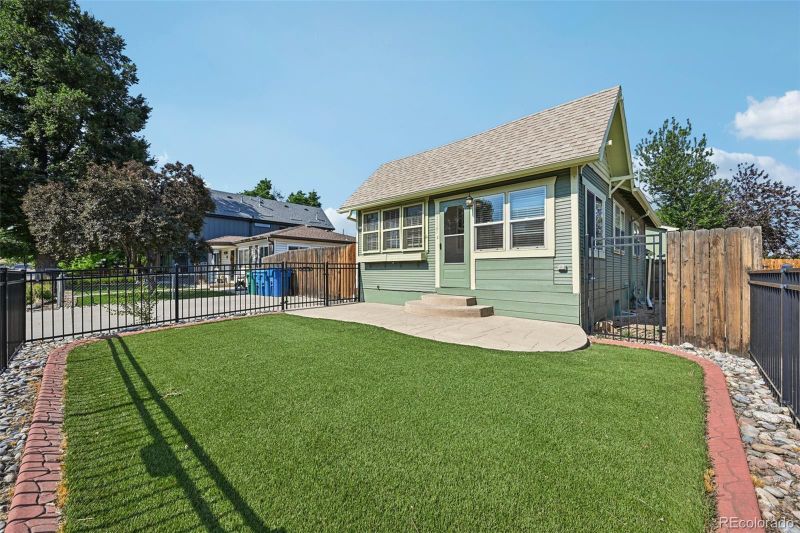 3625 S Elati St, Englewood, CO 80110