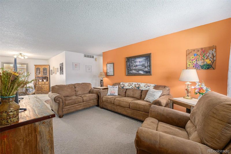 12244 Clermont Ct, Thornton, CO 80241