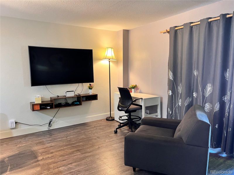 11646 Pearl St, Northglenn, CO 80233