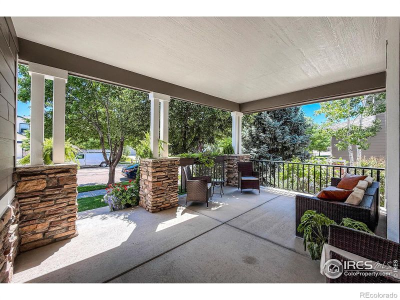 1917 Ute Creek Dr, Longmont, CO 80504