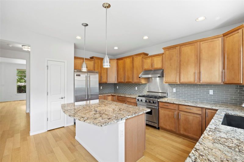 8987 E Otero Pl, Centennial, CO 80112