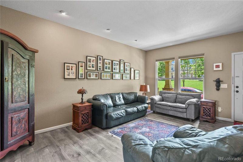 2216 Gilpin Ave, Colorado Springs, CO 80910