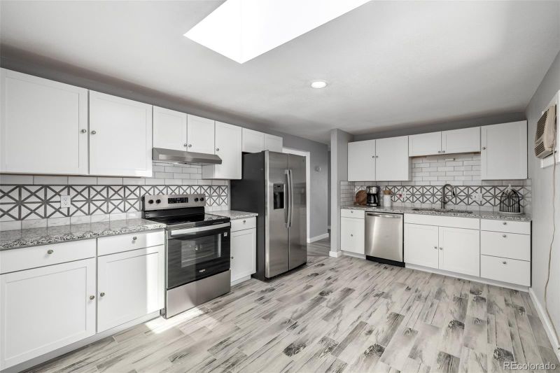 8900 Bruce St, Thornton, CO 80260