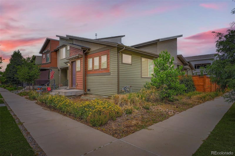 10095 E 59th Ave, Denver, CO 80238