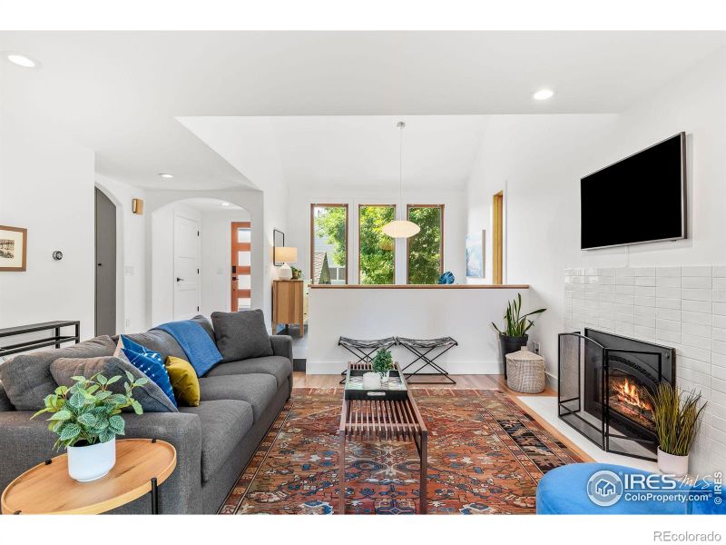 3675 Roundtree Ct, Boulder, CO 80304