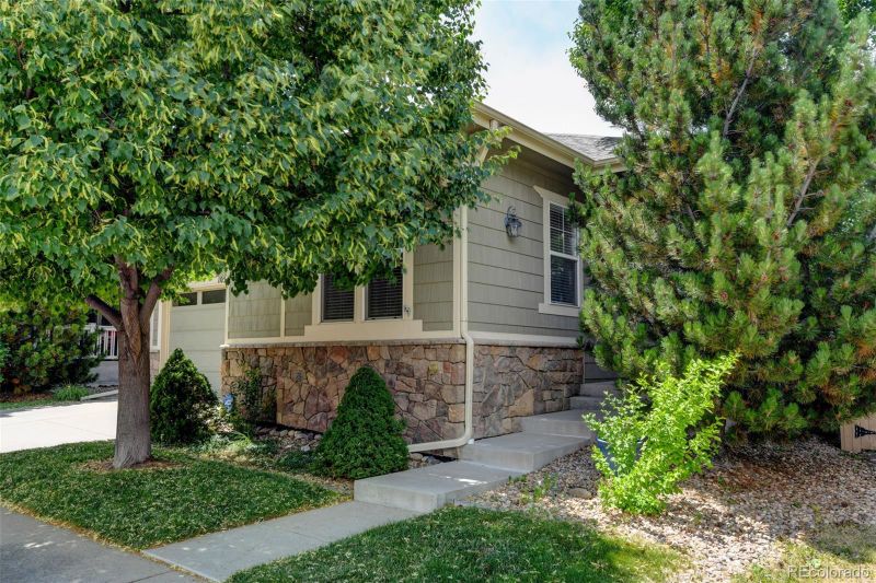 10571 Pearlwood Cir, Highlands Ranch, CO 80126