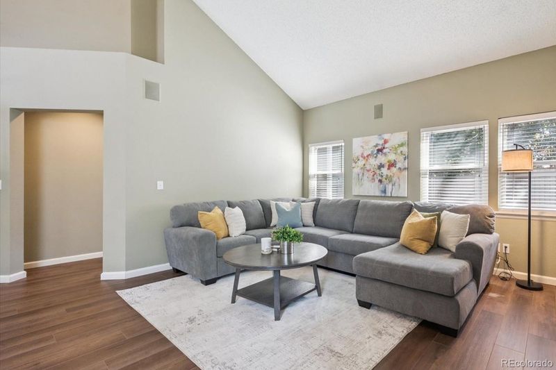 3314 S Tulare Ct, Denver, CO 80231
