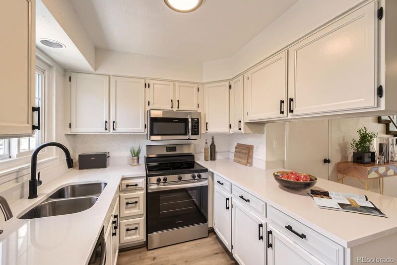 19807 Applewood Ct, Parker, CO 80138