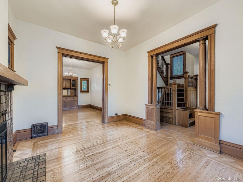1467 Saint Paul St, Denver, CO 80206