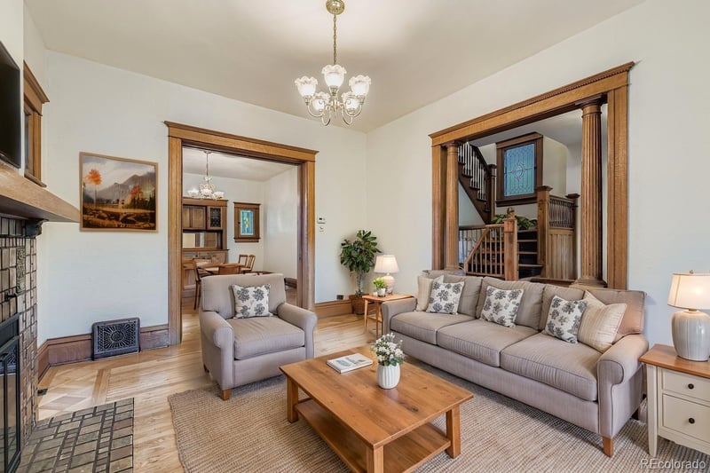 1467 Saint Paul St, Denver, CO 80206