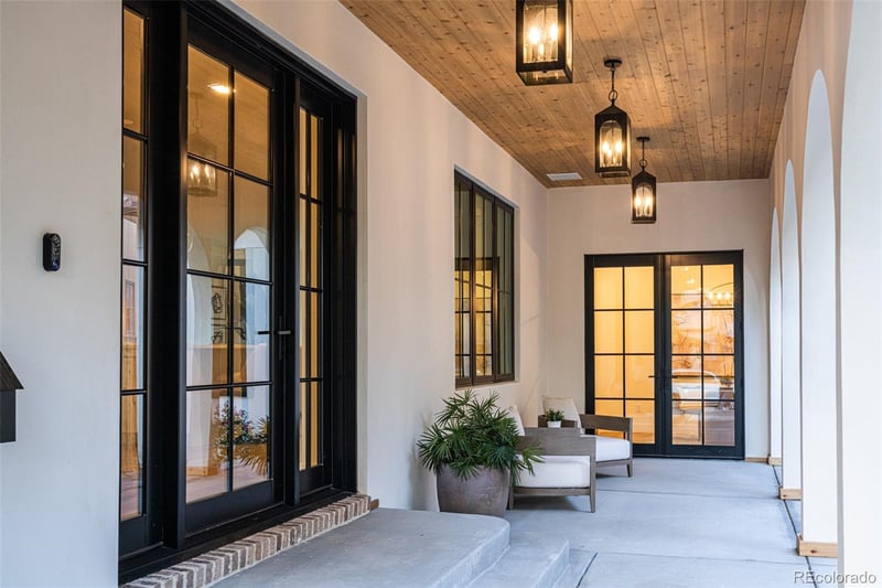 1158 S Vine St, Denver, CO 80210
