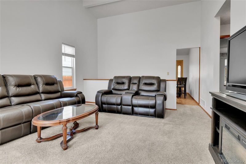 5056 E 112th Ct, Thornton, CO 80233