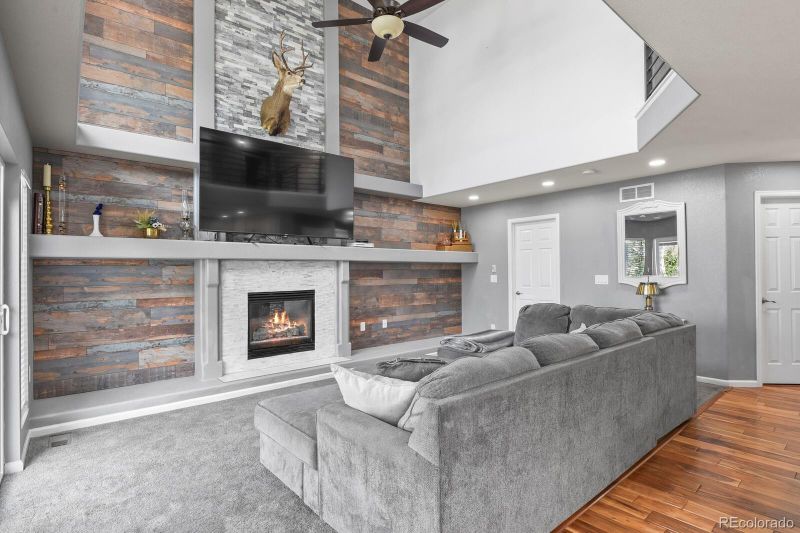 6245 E 121st Dr, Brighton, CO 80602