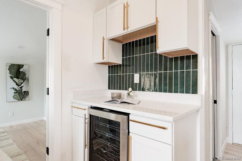 1827 W 47th Ave, Denver, CO 80211