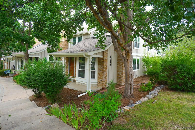 2997 W Long Ct #A, Littleton, CO 80120