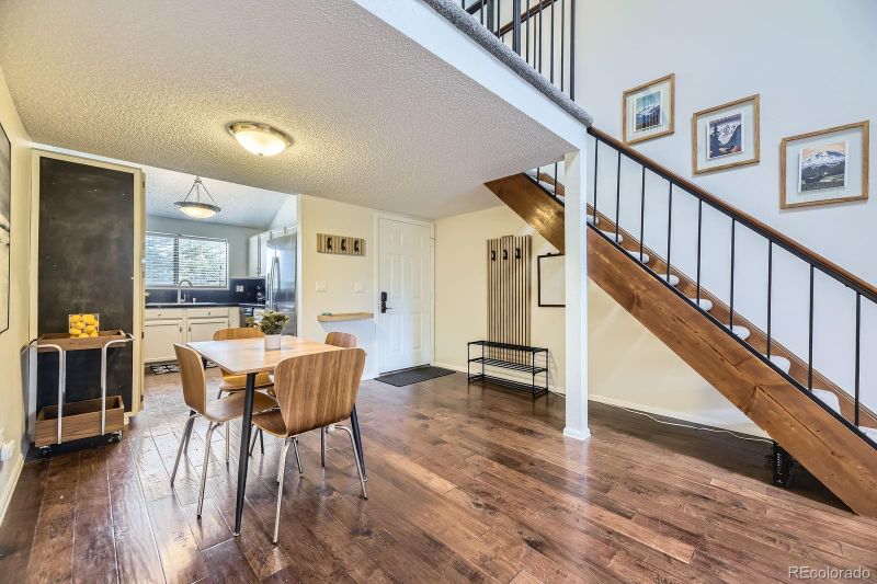 418 Wright St #302, Lakewood, CO 80228