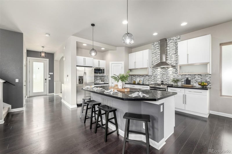 1813 W 67th Ave, Denver, CO 80221