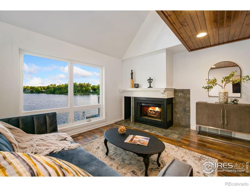 547 Spindrift Ct, Fort Collins, CO 80525