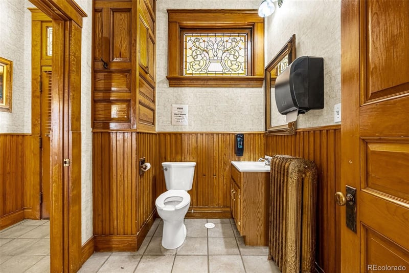 229 W 12th St, Pueblo, CO 81003