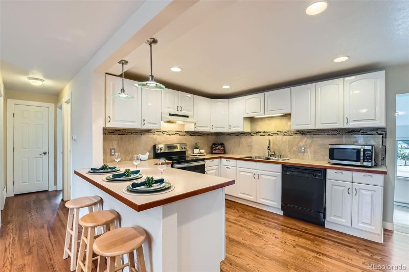 8543 Wiley Cir, Westminster, CO 80031