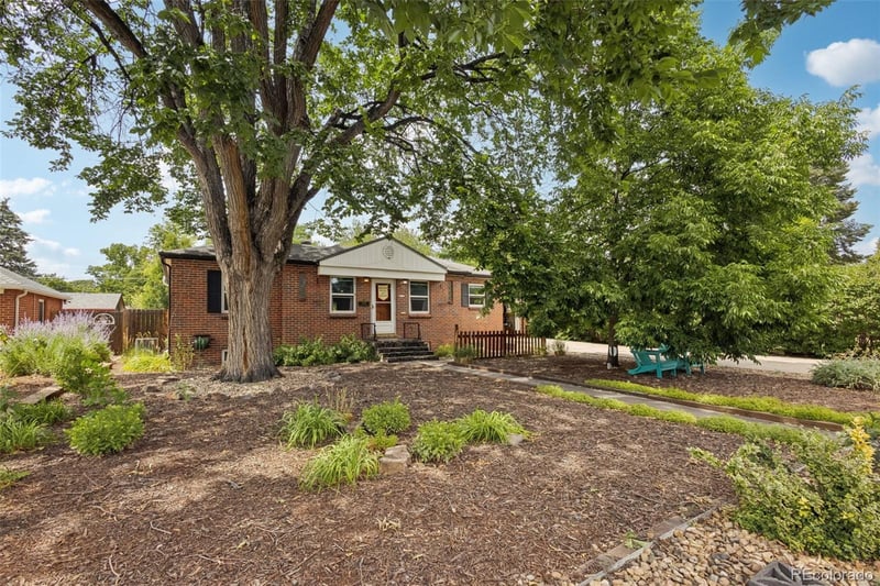 2635 Niagara St, Denver, CO 80207