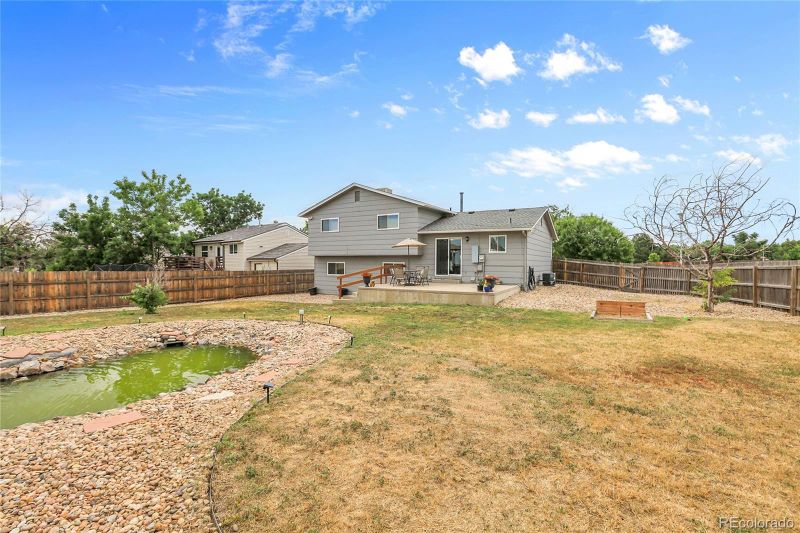 1599 S Bahama St, Aurora, CO 80017
