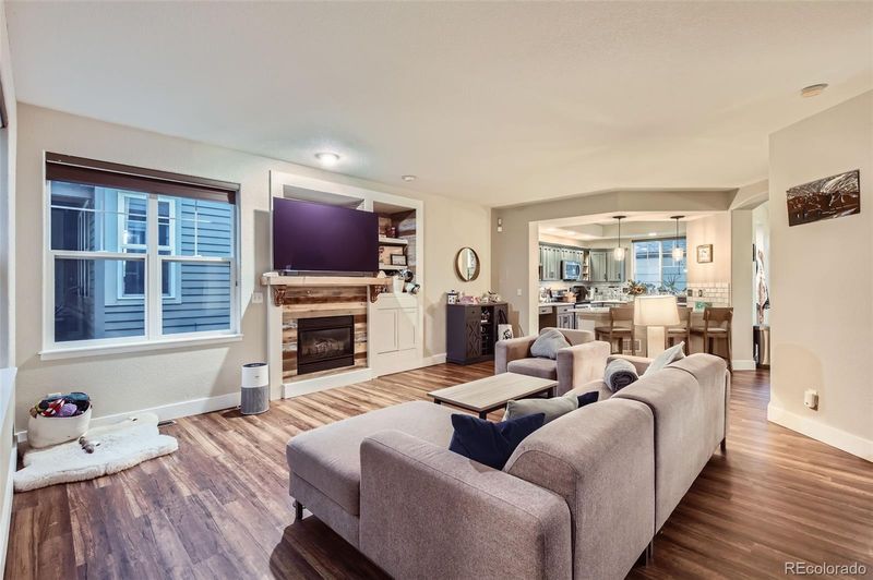 234 Sweet Valley Ct, Longmont, CO 80501