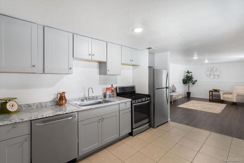 7460 Krameria Dr, Commerce City, CO 80022