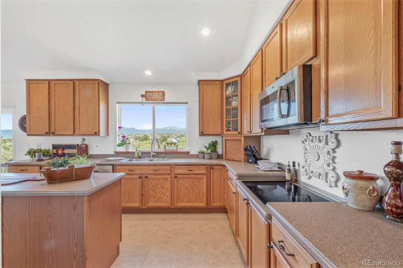 5360 War Paint Pl, Colorado Springs, CO 80922