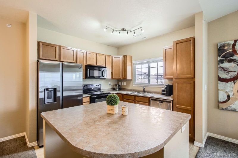 9479 Ashbury Cir #201, Parker, CO 80134