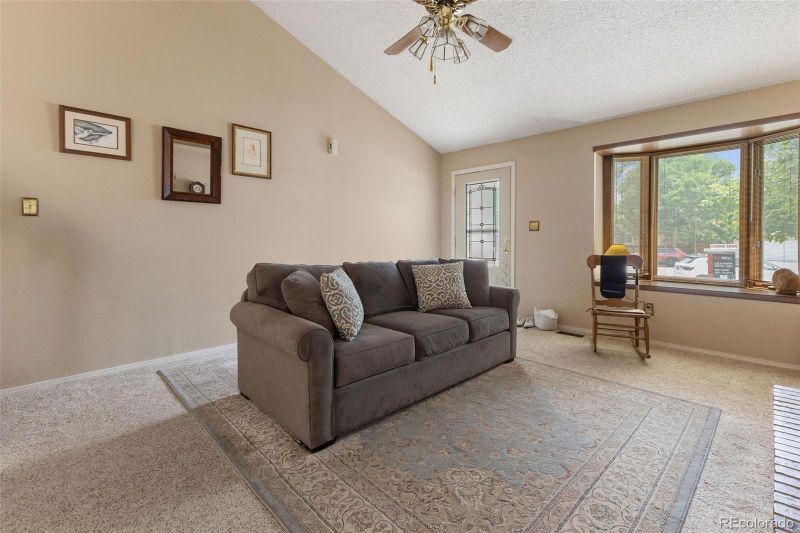 5680 S Parfet St, Littleton, CO 80127
