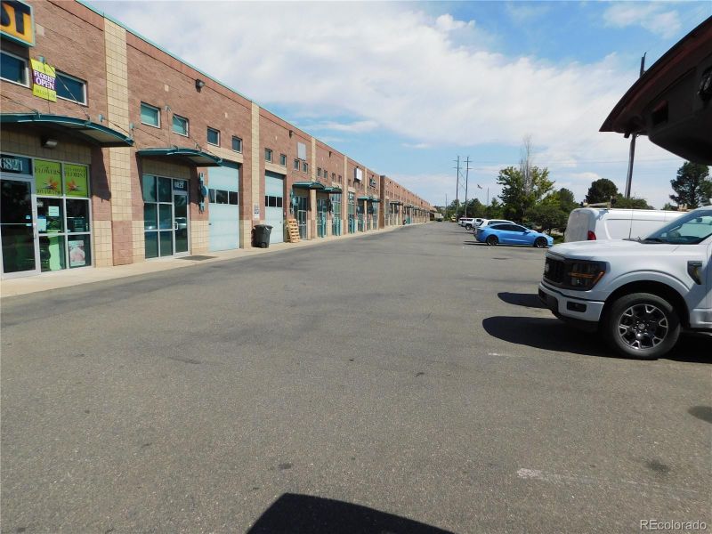 6821 Broadway, Denver, CO 80221