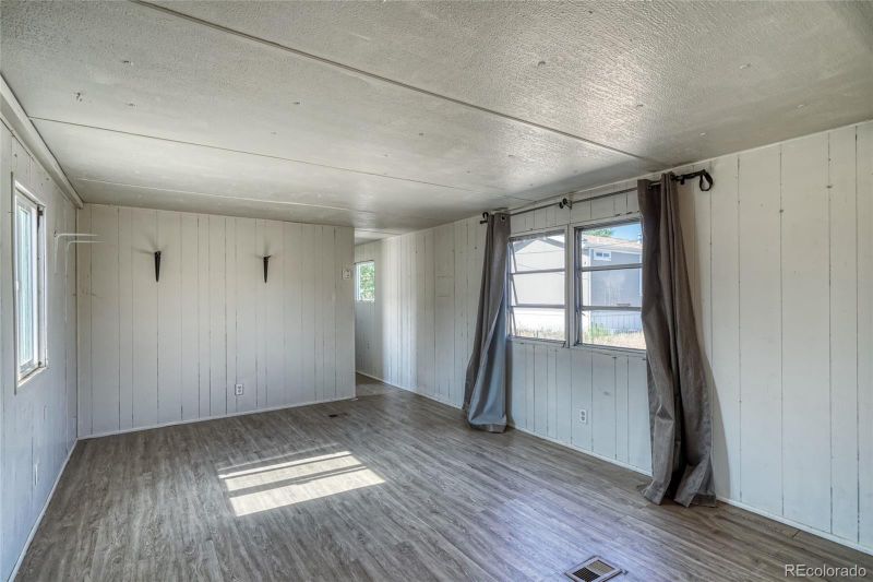 626 Caldwell Ave, Salida, CO 81201