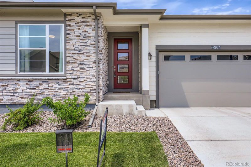 9095 Uravan Ct, Commerce City, CO 80022
