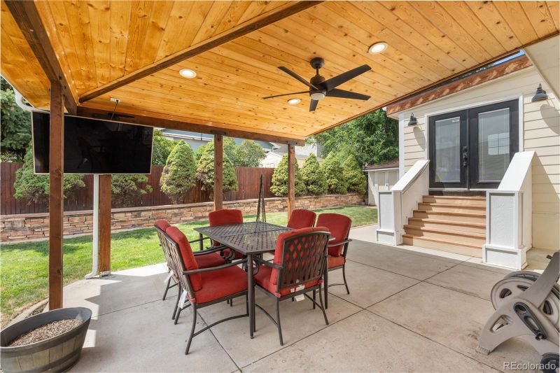 9859 Gaylord St, Thornton, CO 80229