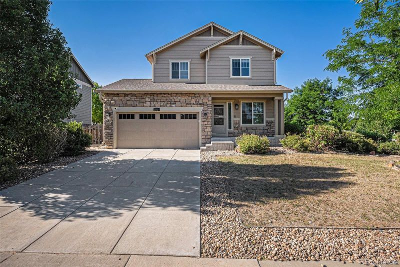 25934 E Maple Dr, Aurora, CO 80018