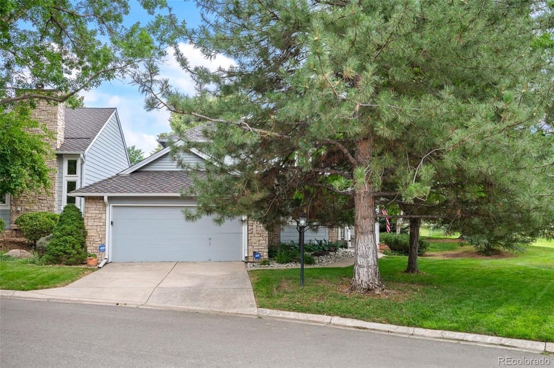 8505 E Temple Dr #501, Denver, CO 80237