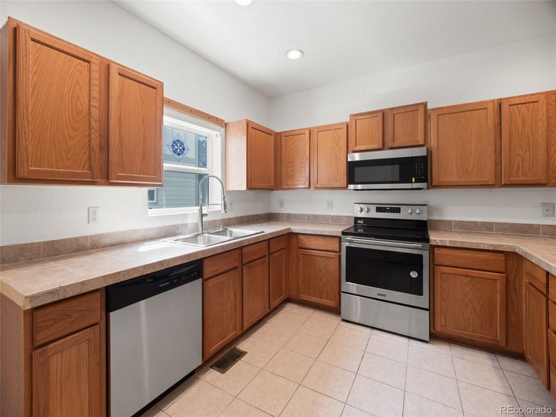 786 S Leyden St, Denver, CO 80224