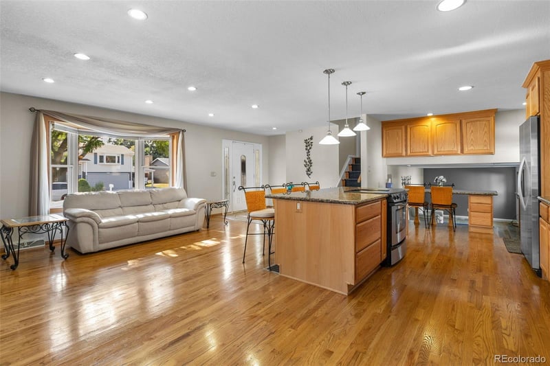 2765 S Pierce St, Denver, CO 80227