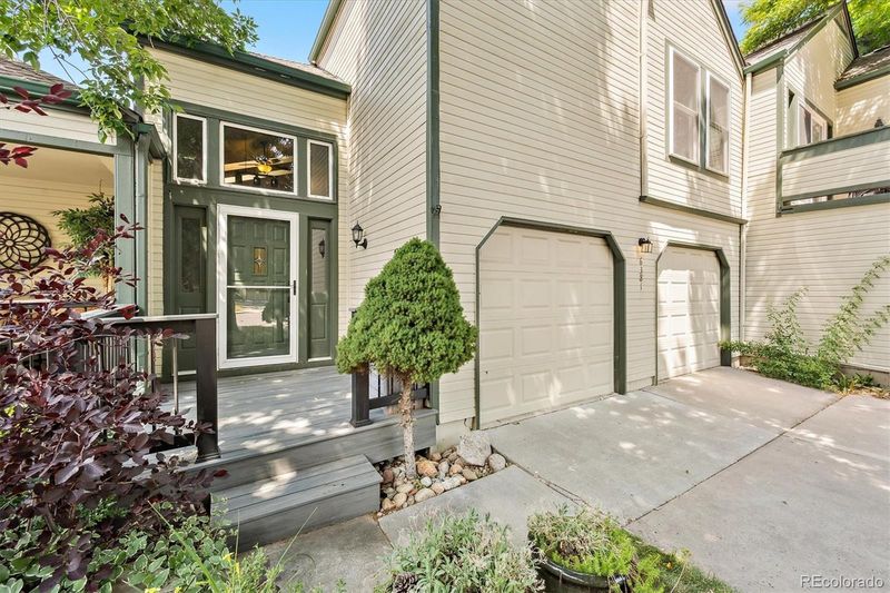 6381 S Hudson St, Centennial, CO 80121