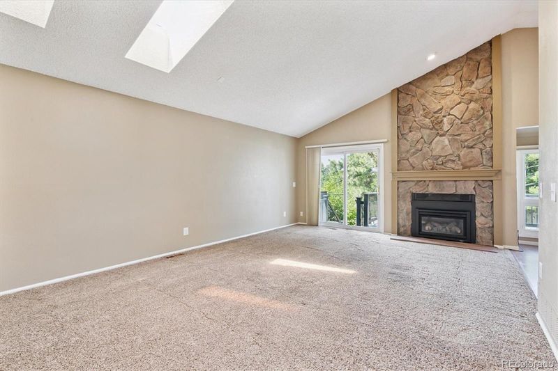 6381 S Hudson St, Centennial, CO 80121