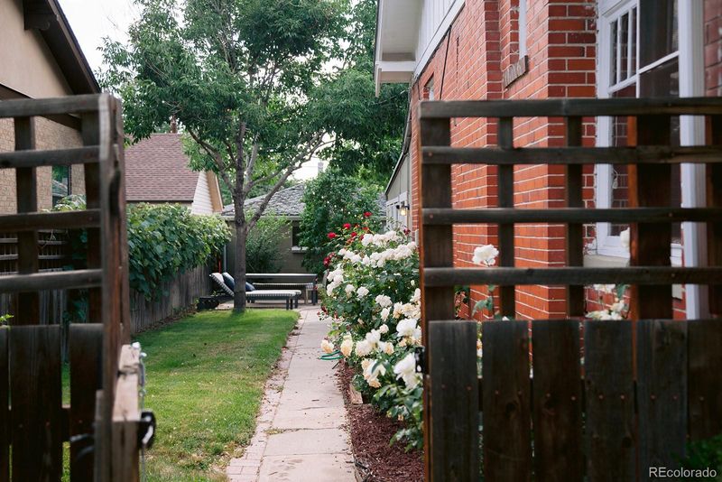 1585 S Grant St, Denver, CO 80210
